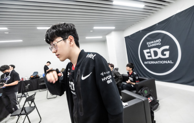 赛中展现了 赛中展现了