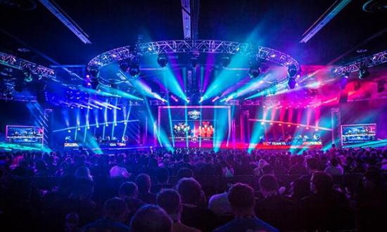 在光影交错 在光影交错