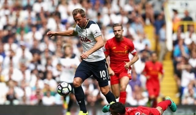 正如他身边 正如他身边